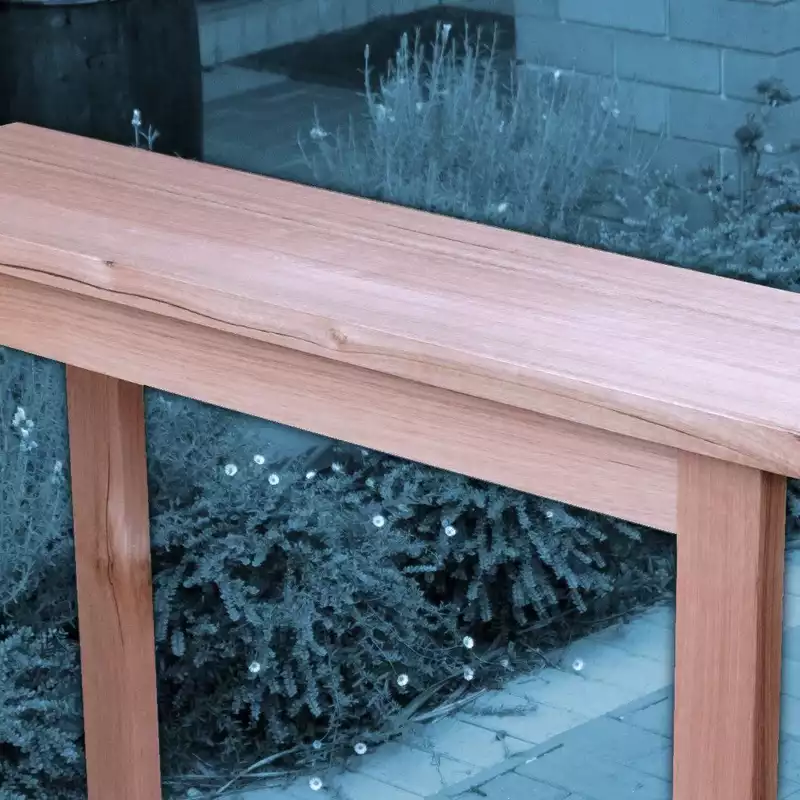 Chonky Hall Table